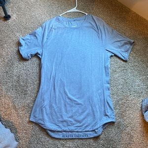 Men’s Large Lululemon t shirt